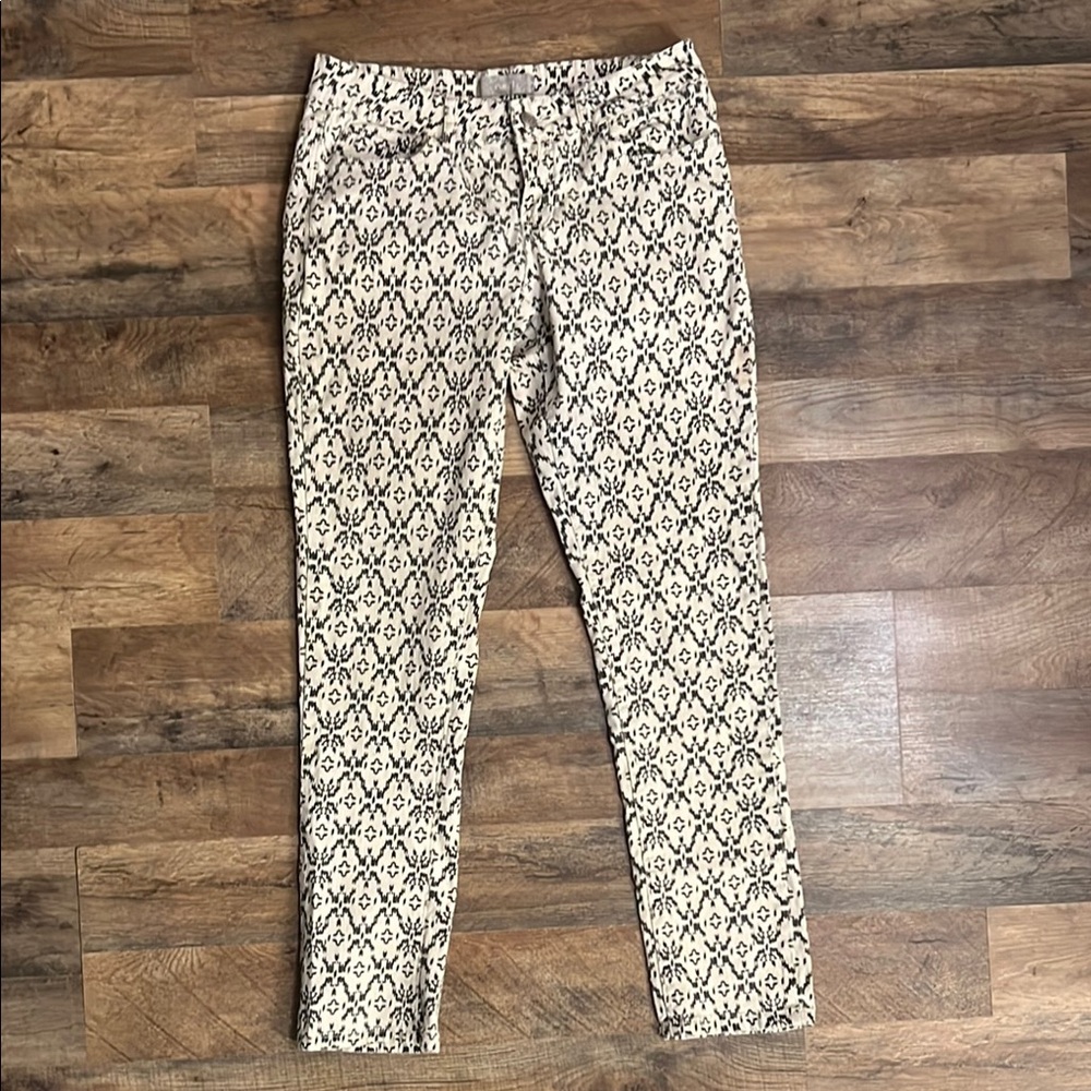 Rue21 Black and Cream Patterned Pants